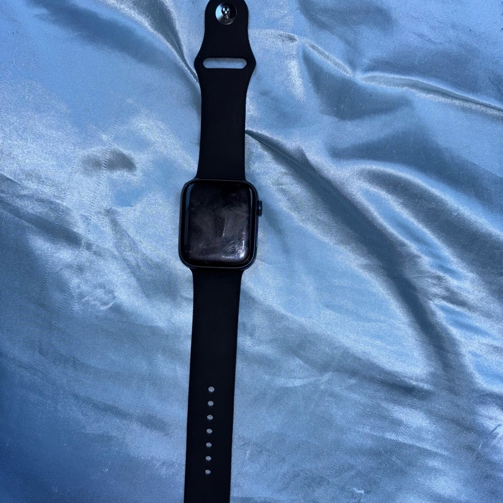Apple Watch gen 6 used